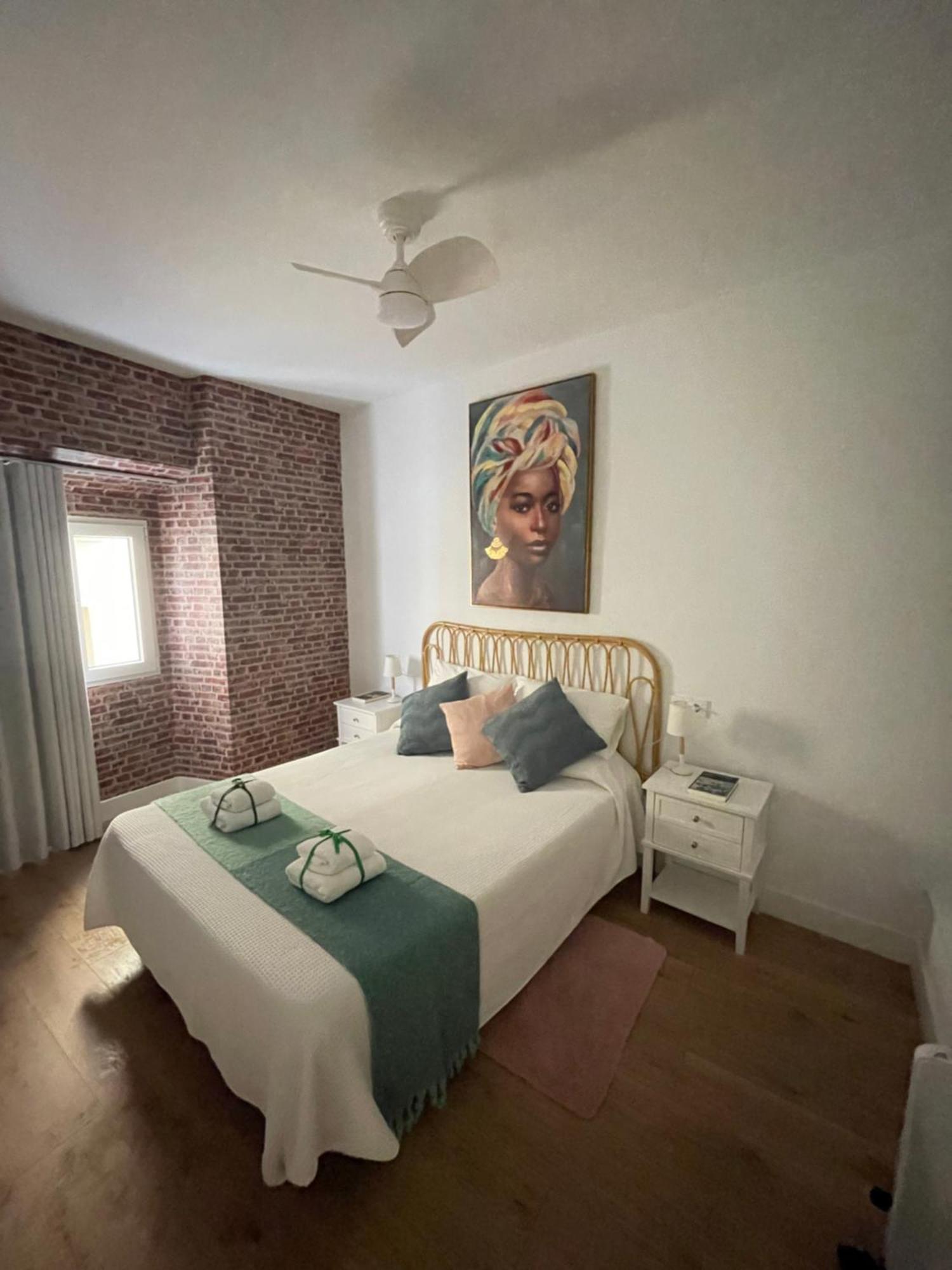 Torre De Ambroz Apartment ปลาเซนเซีย ภายนอก รูปภาพ
