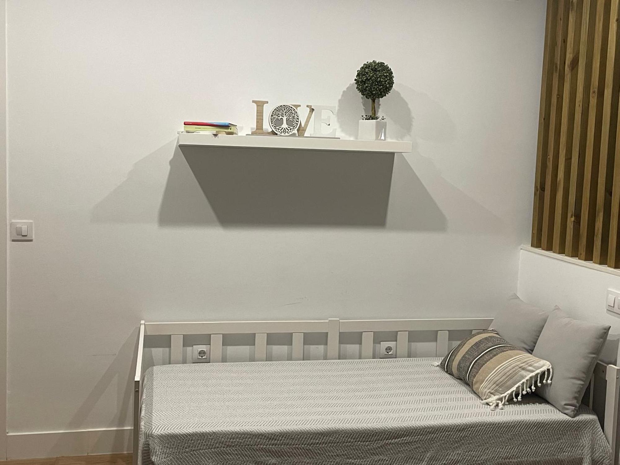 Torre De Ambroz Apartment ปลาเซนเซีย ภายนอก รูปภาพ